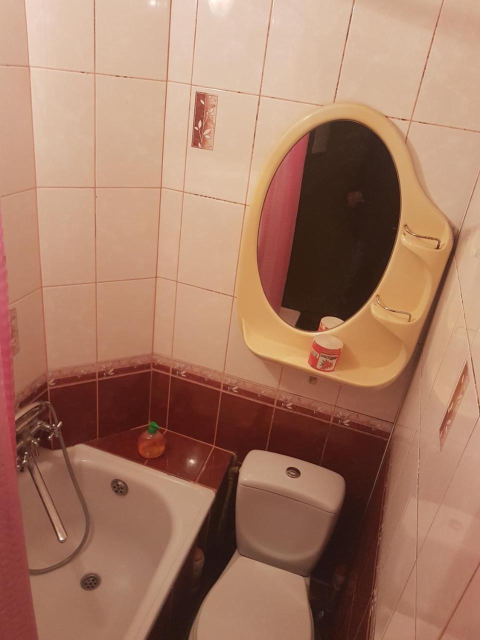 Аpartments Rivne Hotel Kvartira Автовокзал Центр Exterior foto
